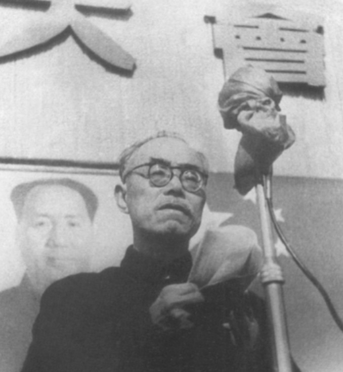 1950年，周恩来提议入朝军队名为“支援军”，黄炎培反对：“自古道师出有名，名不