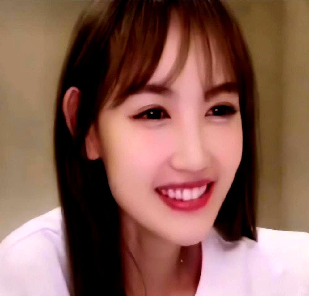 3万人围观，5千人留下，只因一句“宋喆来了”。昨晚马蓉开播卖婴儿湿巾，弹幕