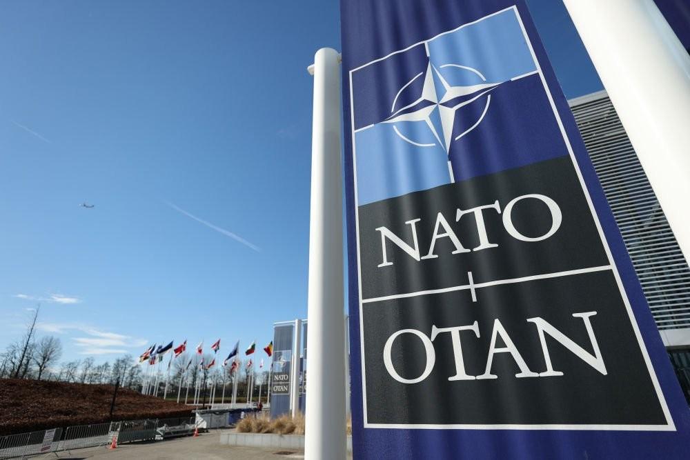 俄罗斯的预言果然没错，北约前秘书长揭露惊天谎言，一切都说得通了根据媒体报道，北