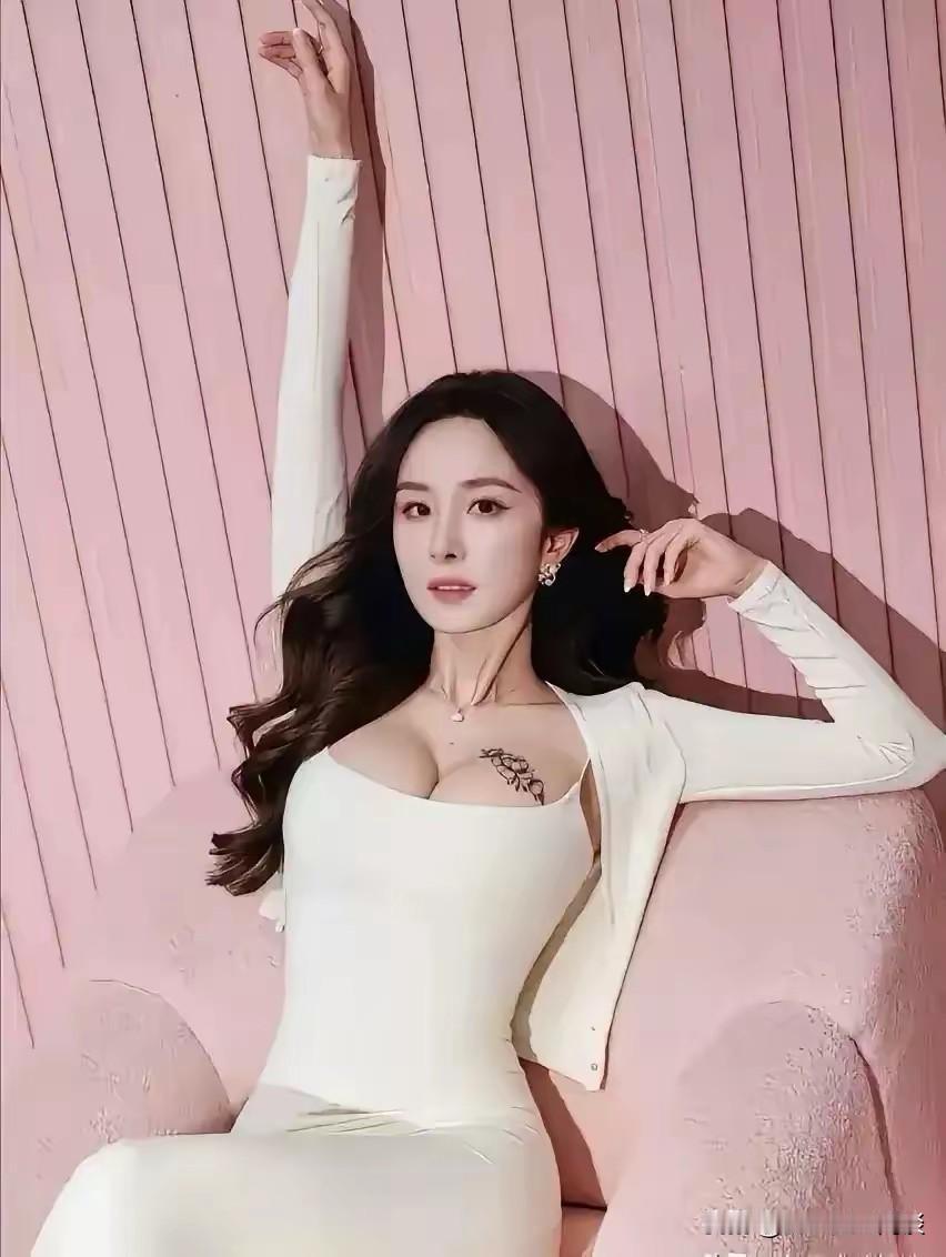 杨幂千万别纹身，太影响形象了！