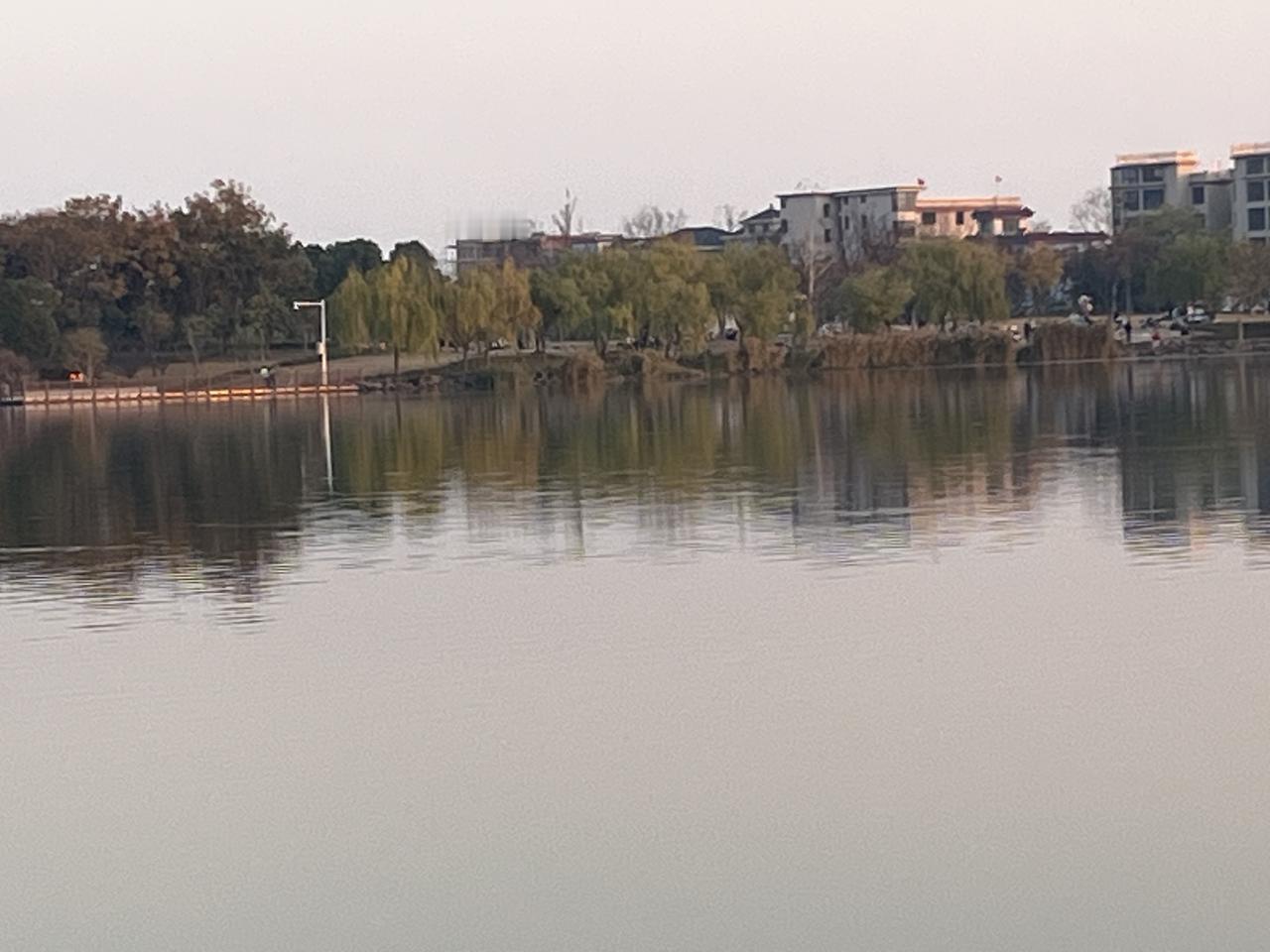 别再瞎折腾身子了，你那颗心漏着气呢，补啥都白搭！一说养生，脑子蹦出来的全是燕