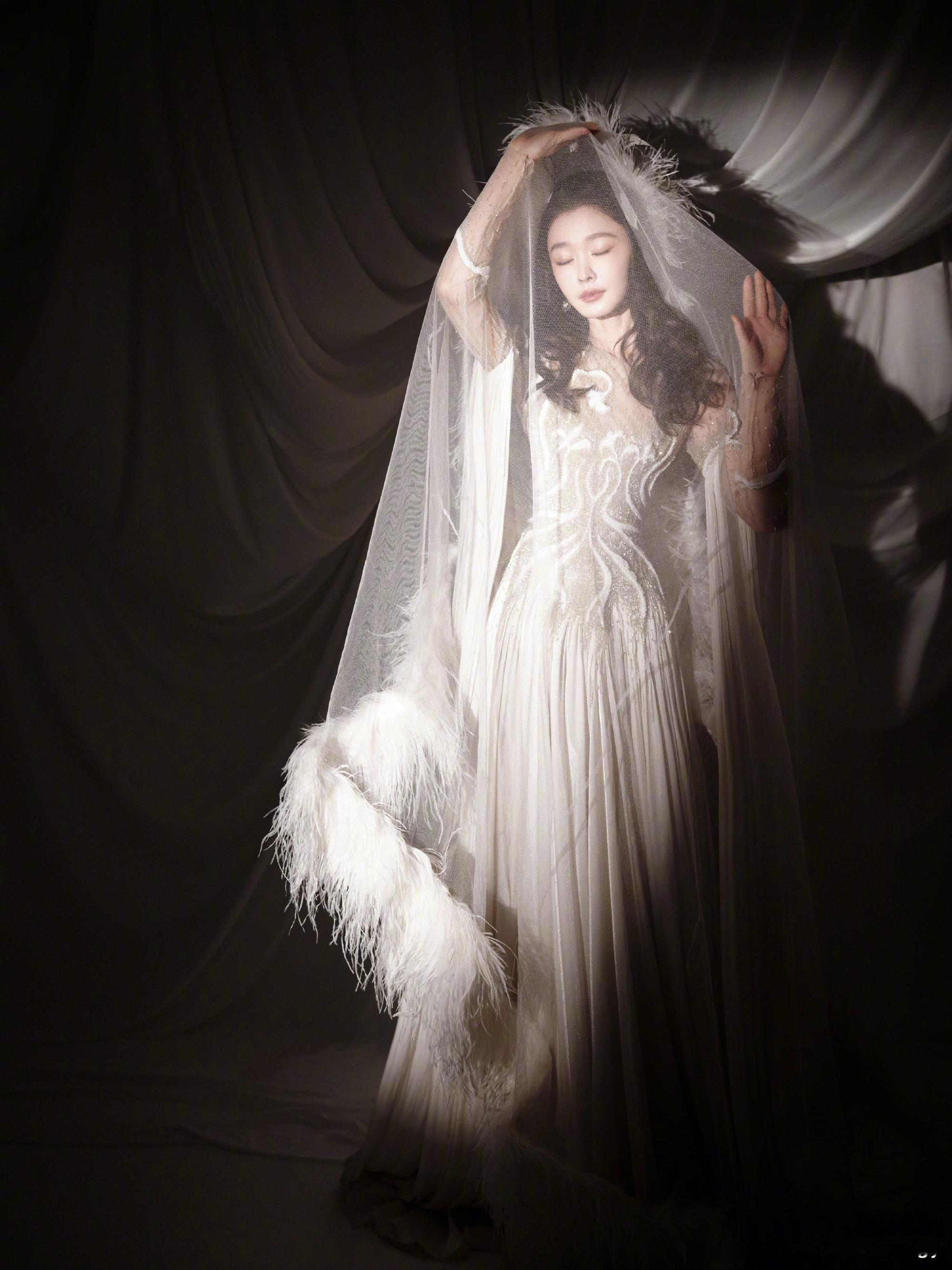 看到宋轶是心动的感觉，这么活泼一个小女孩啊啊，是我的宝宝