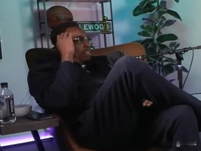 说的不错！皮尔斯谈亚历山大：“亚历山大的打法有很多的争议，引起很多球迷的不满