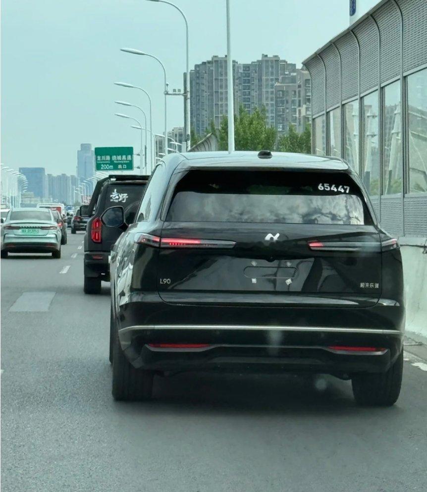 乐道L90路试了！大家觉得怎么样？​​​