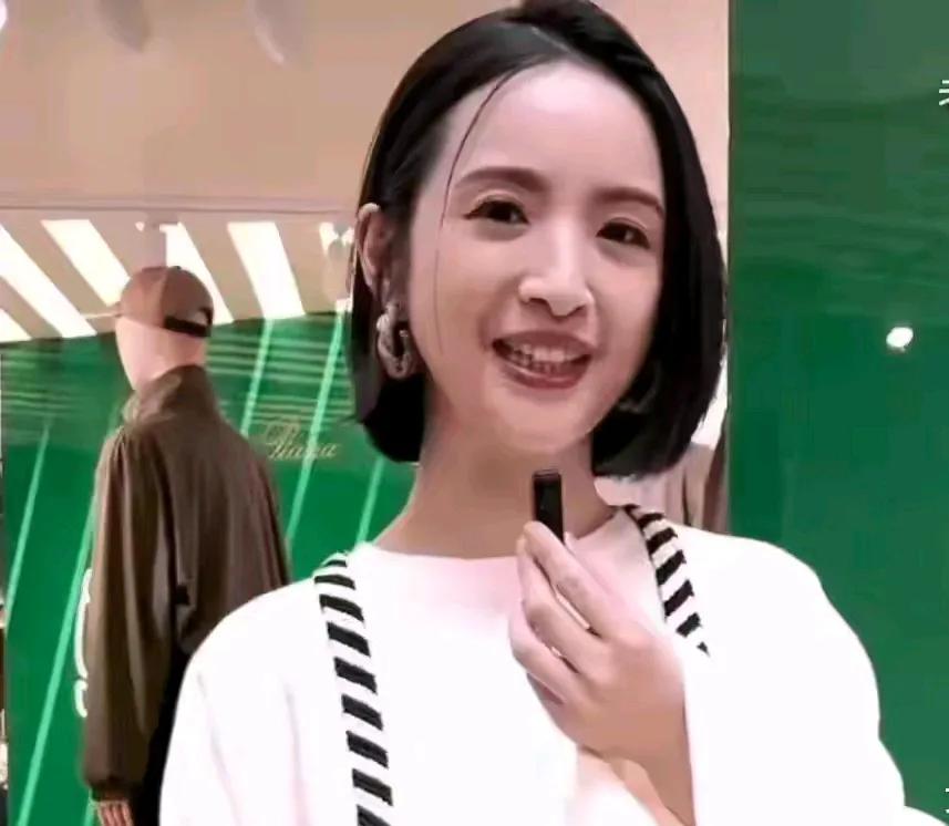 真的老了好多！43岁林依晨产后3个月就复工，坦言“真的很累”！网友表示：虽说