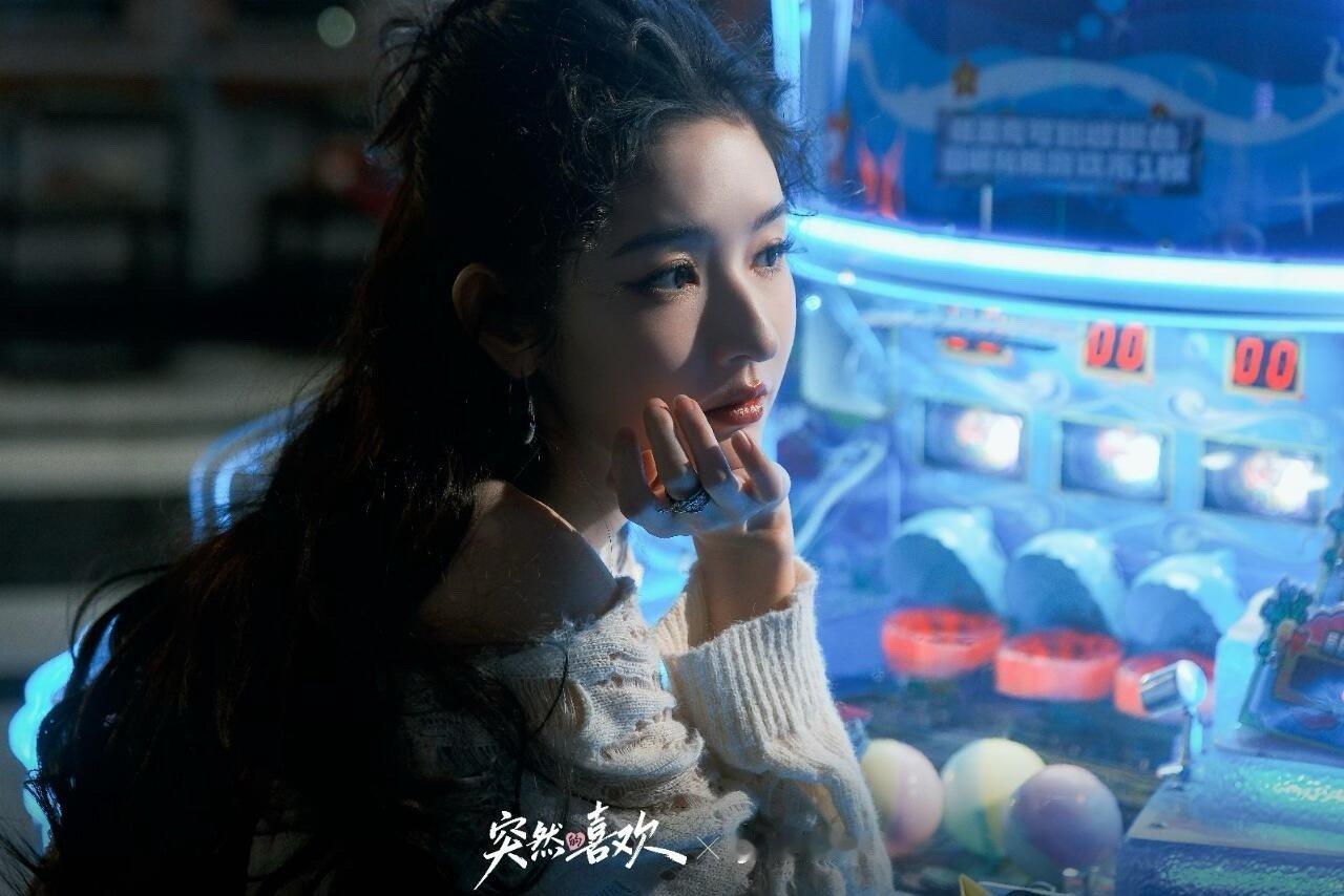 王玉雯收官写了18p的情书18页，是告别，更是告白。与林欢儿的点点滴滴在笔尖流