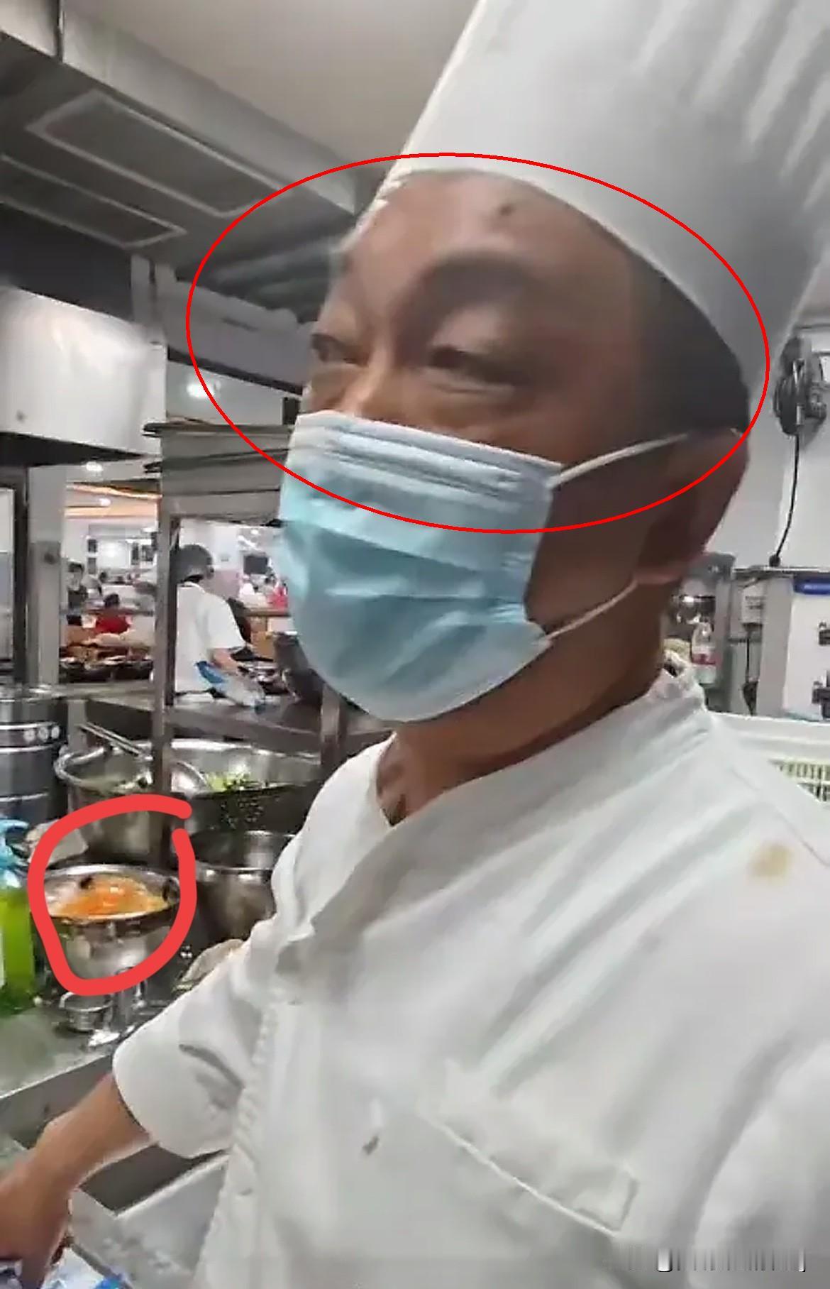 荣昌政府食堂被吃爆了！1500斤猪肉一天全光，备菜中午就没了。游客太多，厨