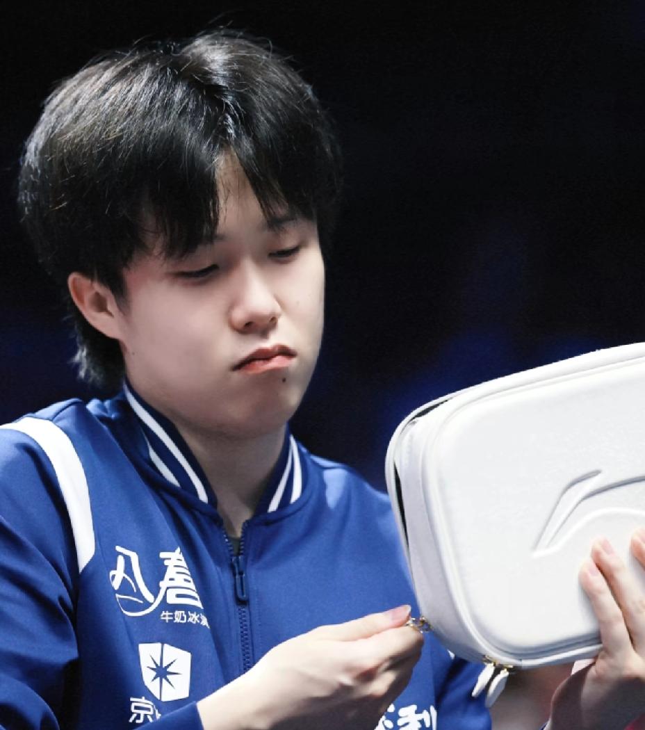 估计王楚钦悔的肠子都青了，他怎么也没想到，因为他的一句话，全网的球迷都知道