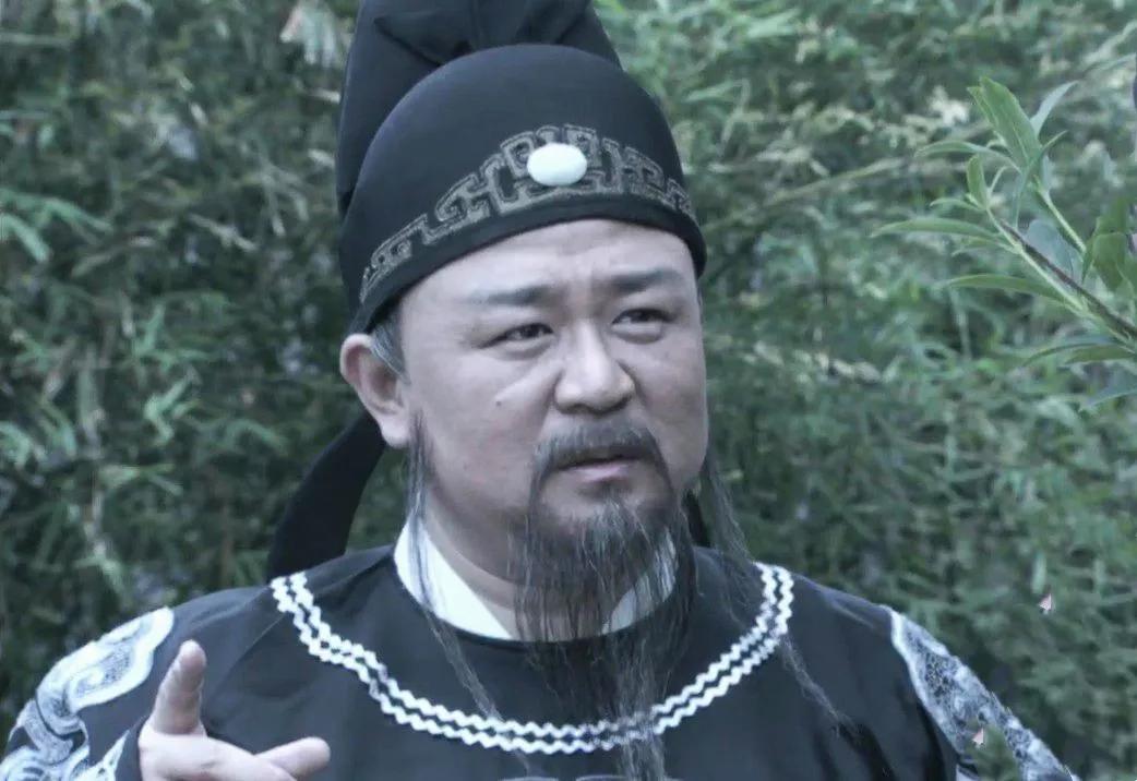 今日话题、狄仁杰只是正三品，为何满朝文武都怕他？？？网友甲：明面上：同凤阁鸾
