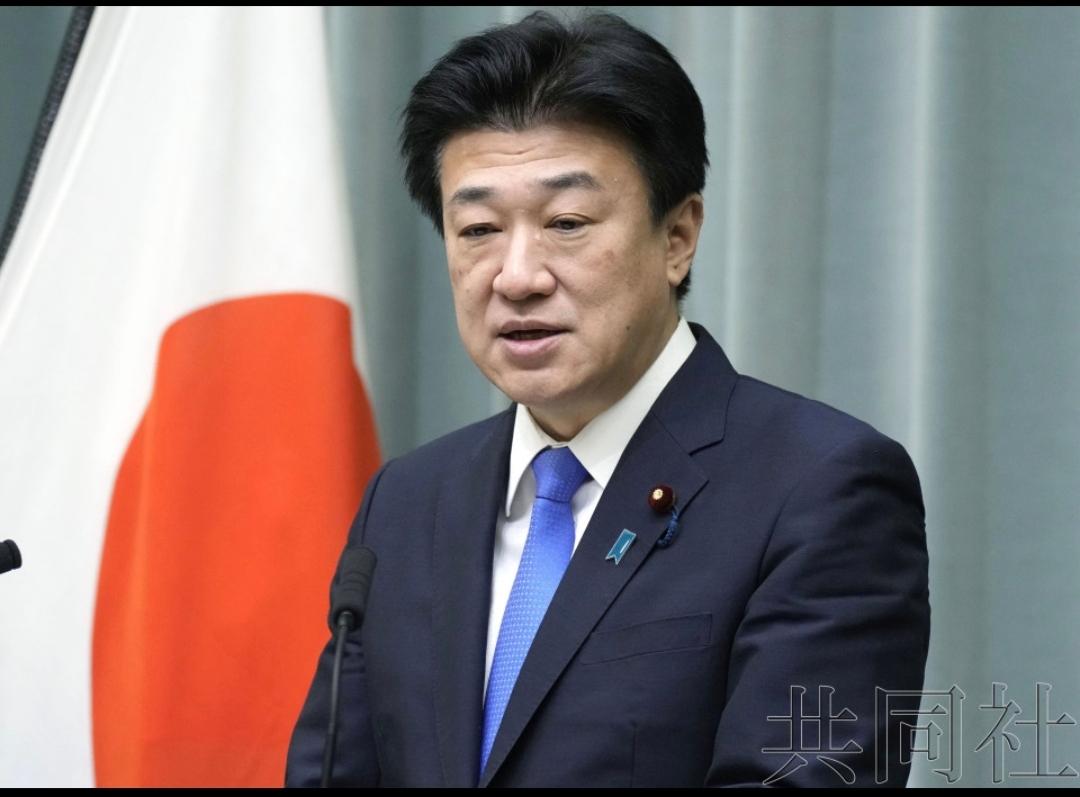 【日本强烈抗议中国针对日本半导体材料进行反倾销调查】日本内阁官房长官木原稔今天（