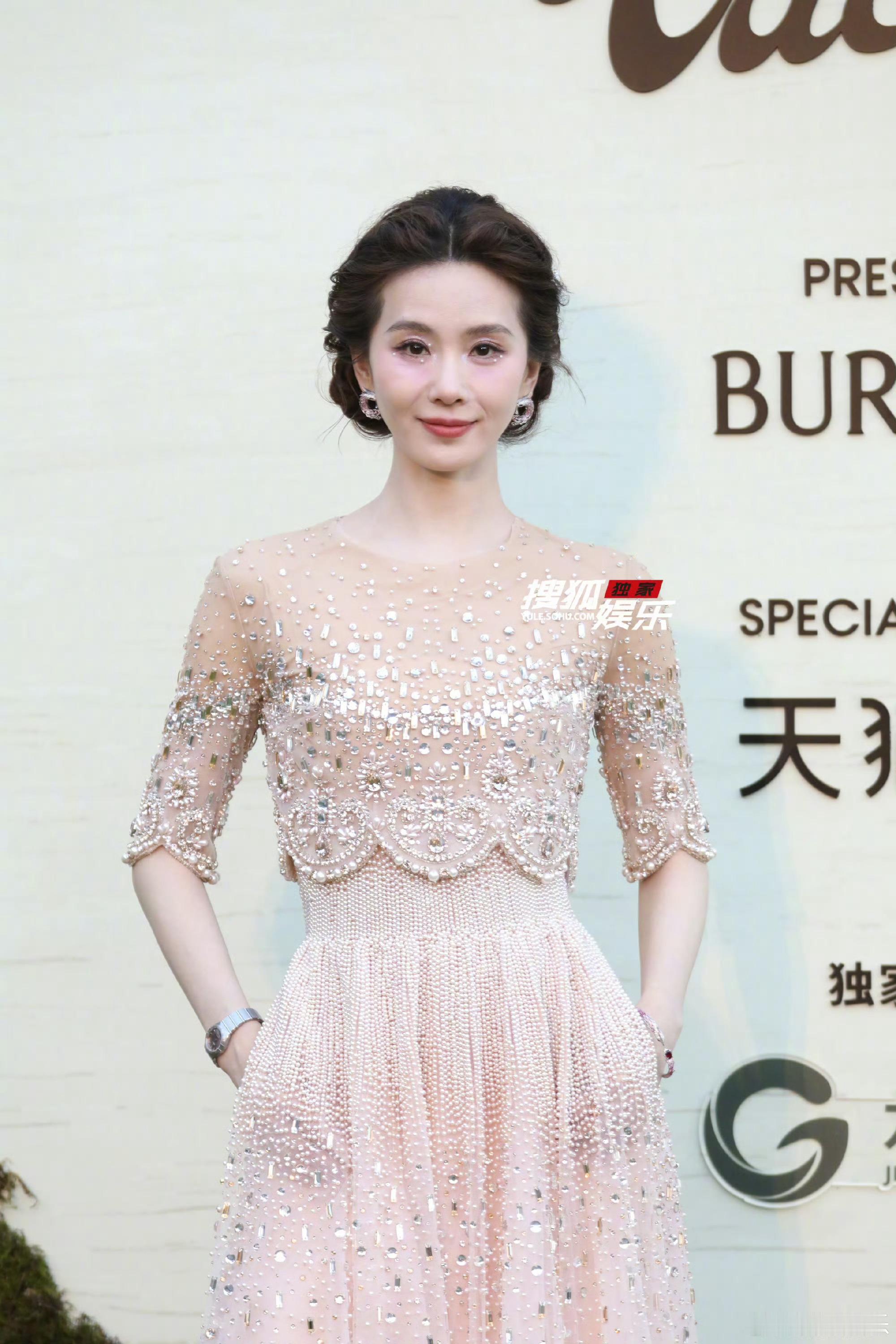 刘诗诗今日压轴亮相VOGUE线下活动狐厂生图来咯～VOGUE审美