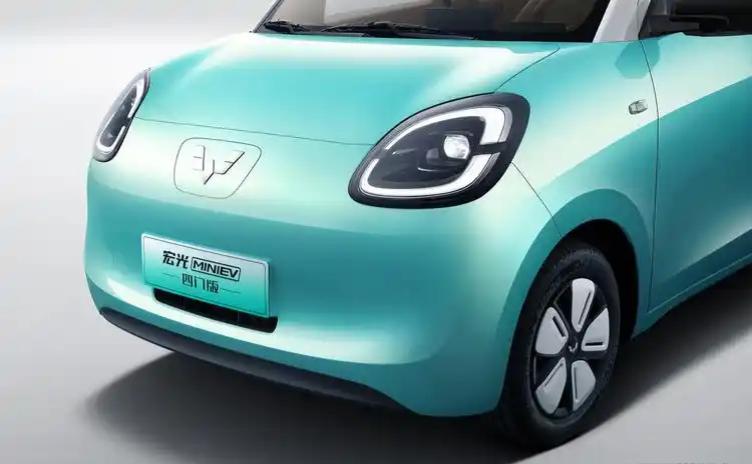 钱包准备好五菱汽车四款新车来袭全新宏光MINIEV领衔第二款：全新五菱