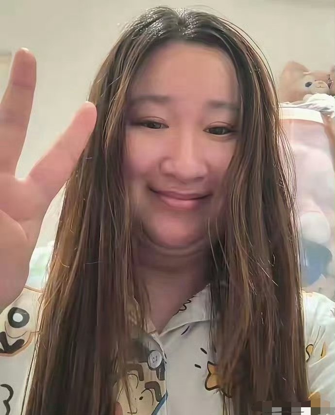 没想到锤娜丽莎竟然是女团出身