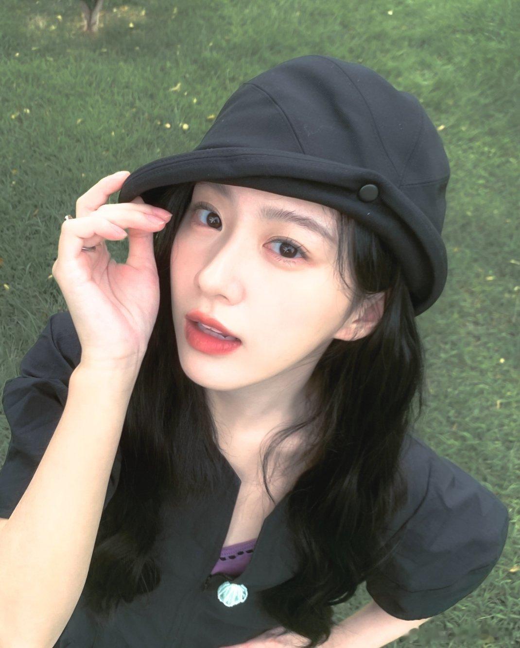 ⬛◼◾▪“浪漫是黑色的”包上恩夏日highlight时刻