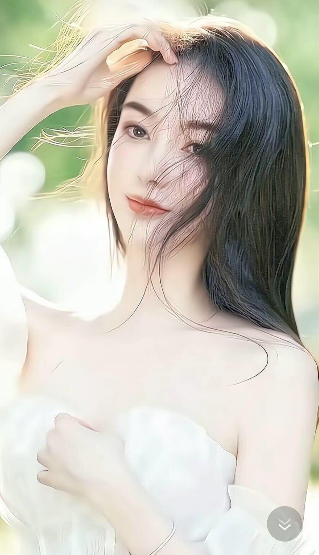 笑话：一媳妇下班到家，看到老公手里拿了一沓钱问：你拿这么多钱干啥？老公说：给你爸