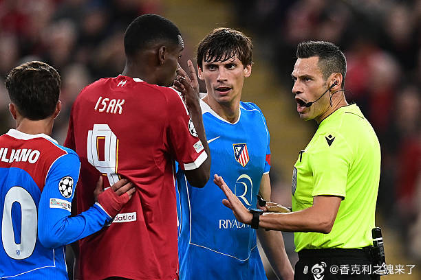利物浦对阵大巴黎，执法裁判是意大利裁判马里亚尼，他在其职业生涯中只执裁过利物浦的