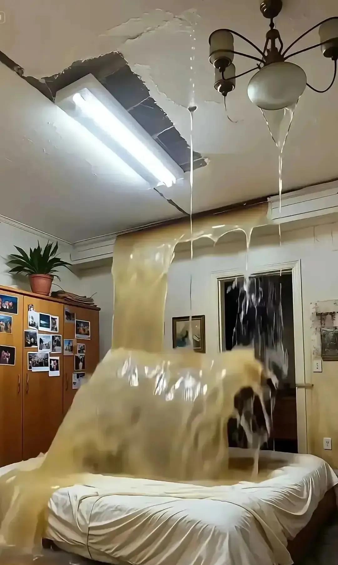 和邻居斗了三年，今天回家天塌了#邻居家的麻烦事#