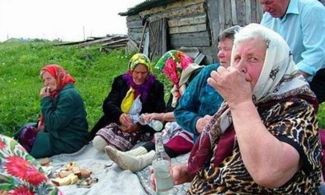 为什么美国有斩杀线，俄罗斯却没有？因为俄罗斯有自己独特的热力学斩杀线。严寒是个人