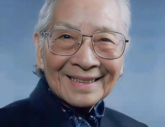 雷先生不会无病呻吟，乱说一通。“公者千古，私者一时”。这里的“公者”显然是指毛主