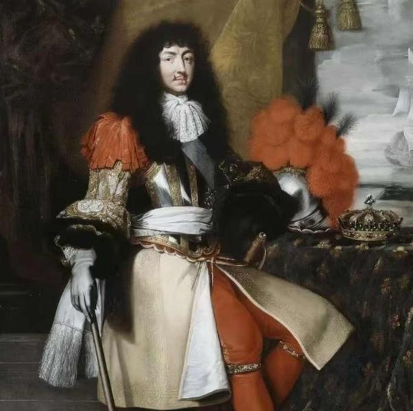 路易十四活了77年，只洗过7次澡，臭到十米外让人作呕。堂堂太阳王，欧洲最有权势的