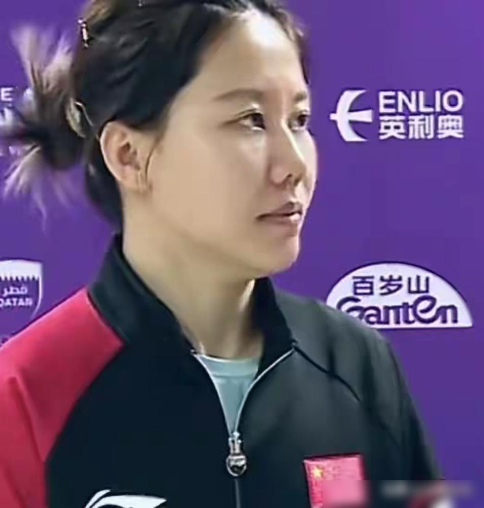 刚揣着8000美金+15积分，陈幸同转头就得跟国乒小师妹死磕内战！这场球她把