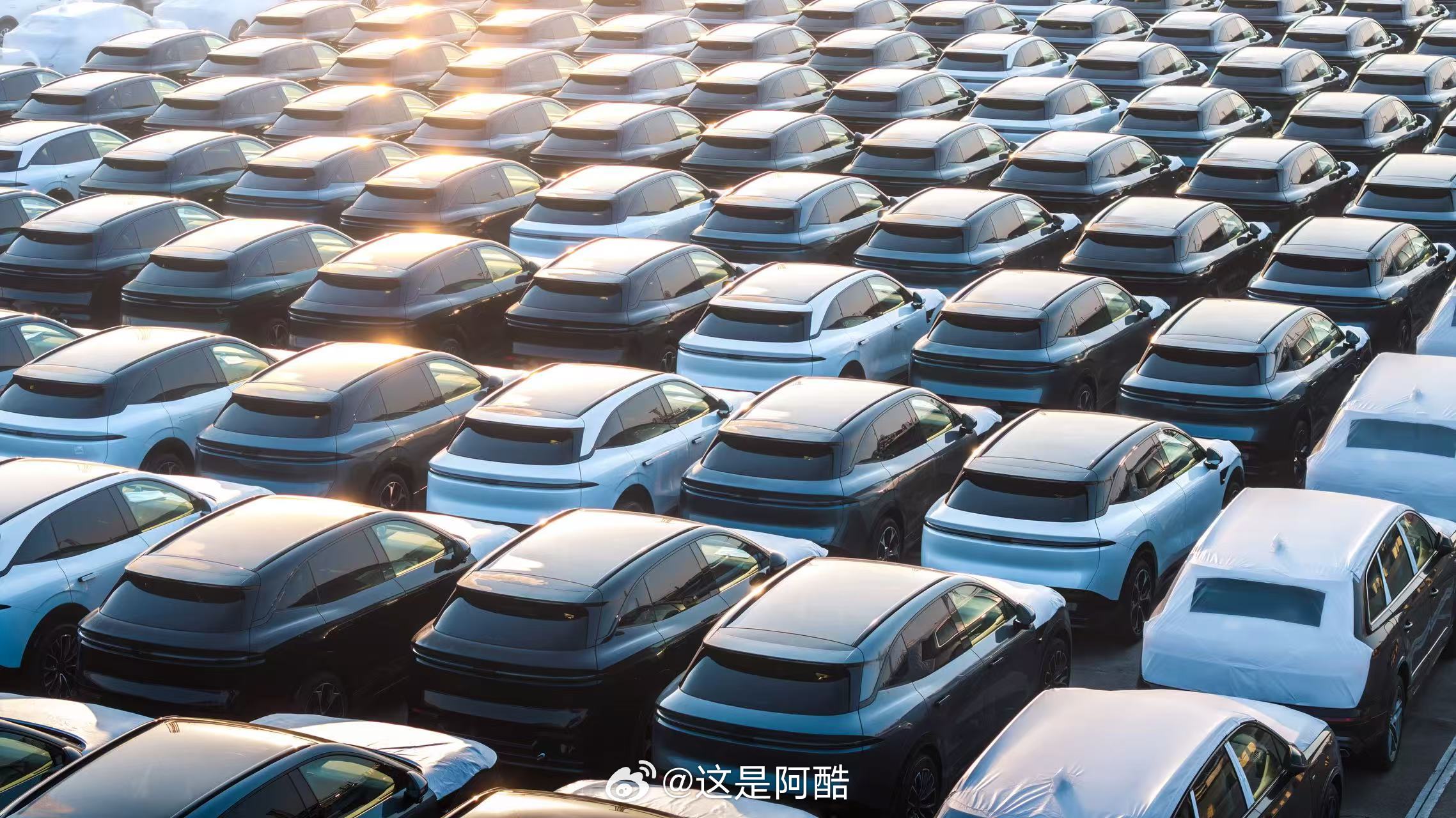 国内卖20多万的极氪7X，到了欧洲市场敢卖40多万人民币，还是那句话：国产新能