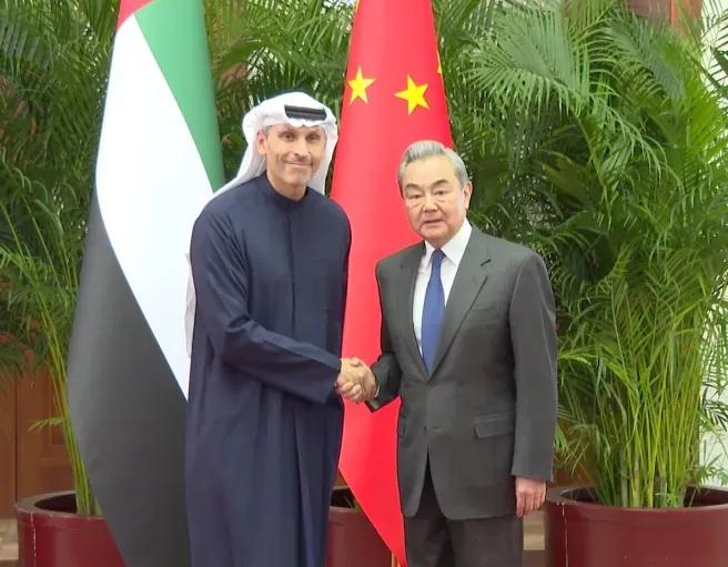 带话给中国，阿联酋来了眼看中东局势愈演愈烈，阿联酋坐不住了，在北京时间3月18