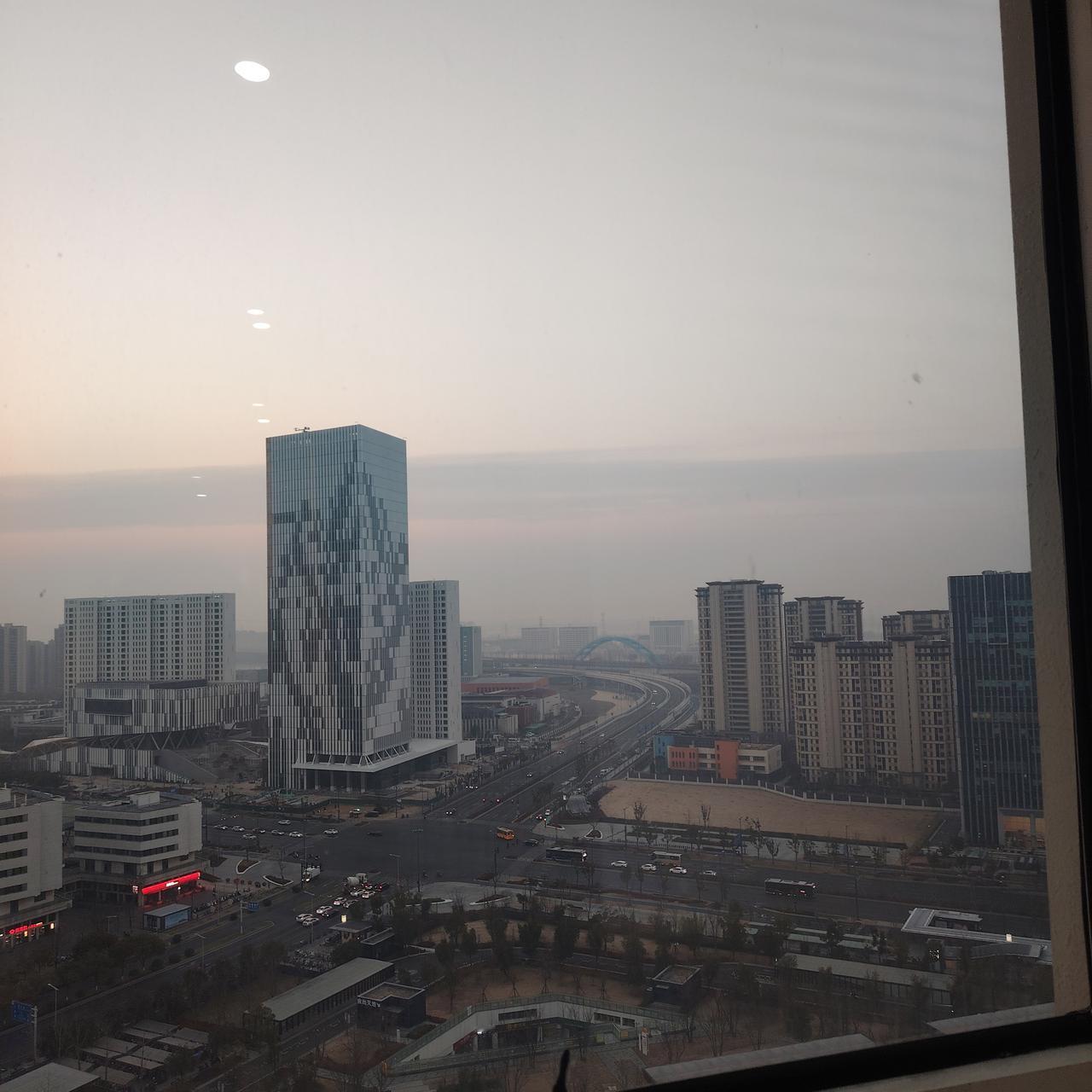 好消息！昆山人工资底线涨了！2026年1月1日起执行家人们！重磅好消息来啦