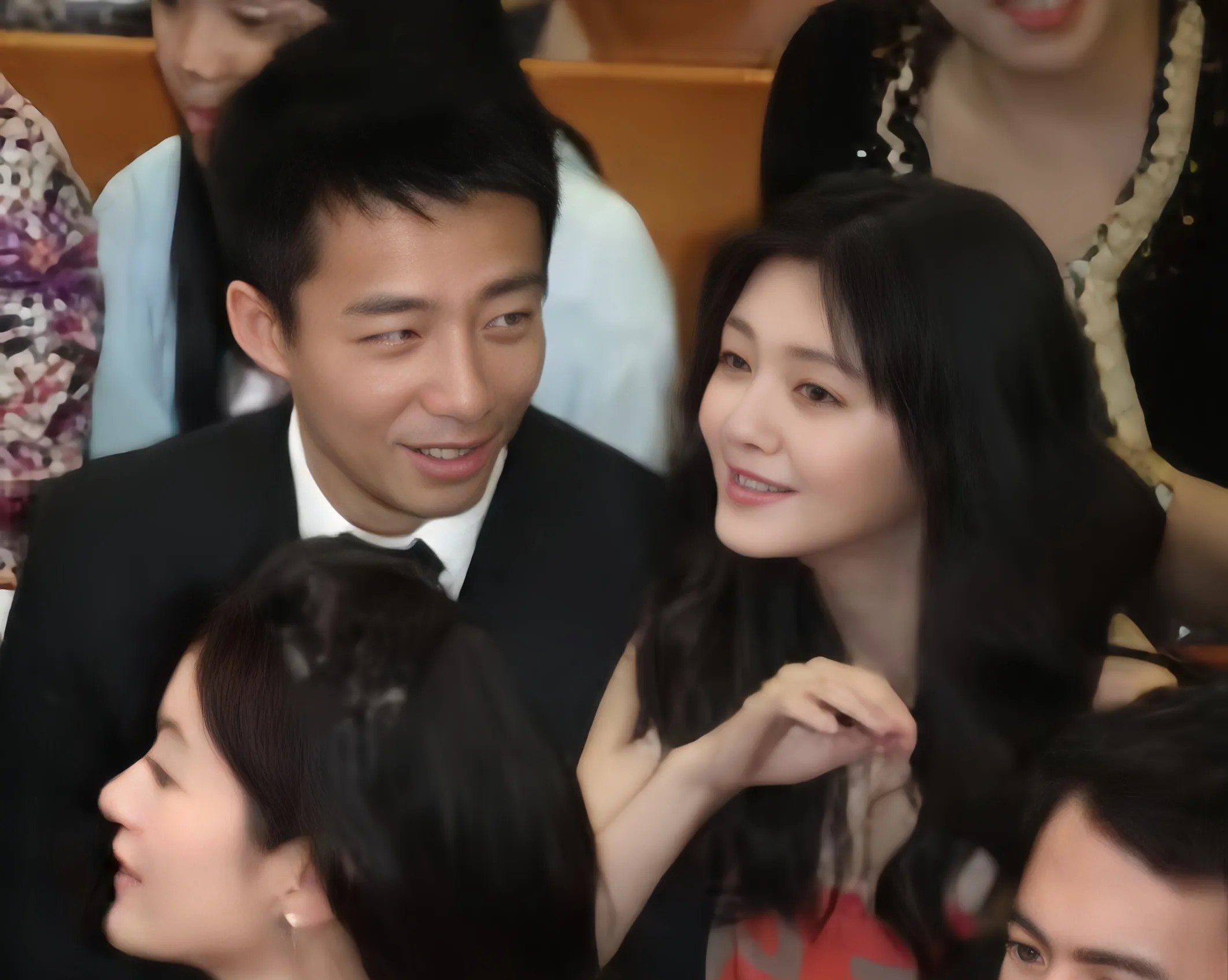汪小菲刚认识大S那会儿，满眼都是她。那时候他绝对爱惨了大S，当时的大S年轻漂亮，