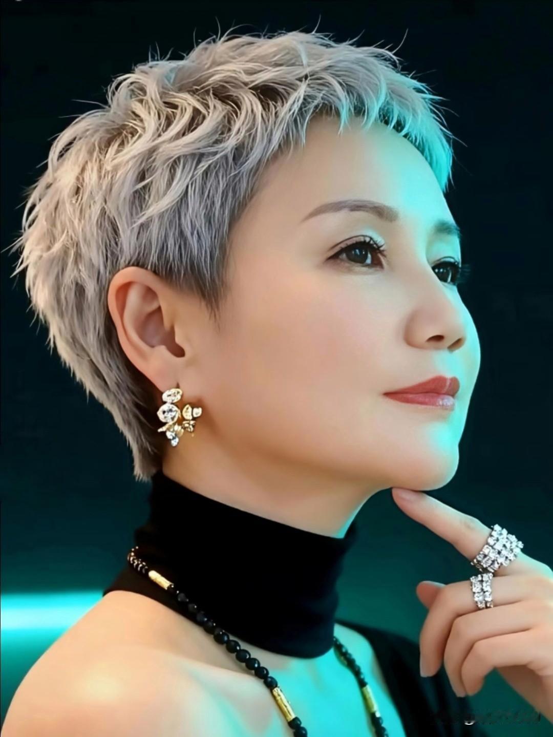 怀疑老公出轨，她问我哪里可以买到跟踪器？刚刚接到闺蜜崩溃的电话，哭着向我倾诉