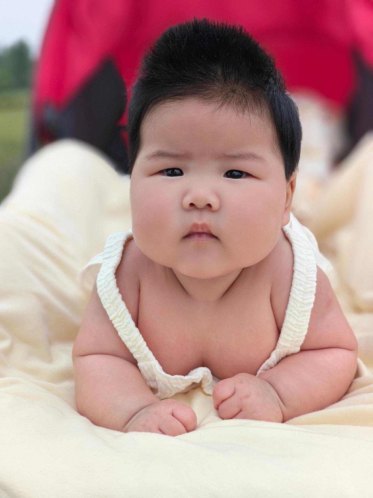 胖宝宝胖宝宝无敌小奶娃人类幼崽生长记舒适小baby人类幼惠成长记