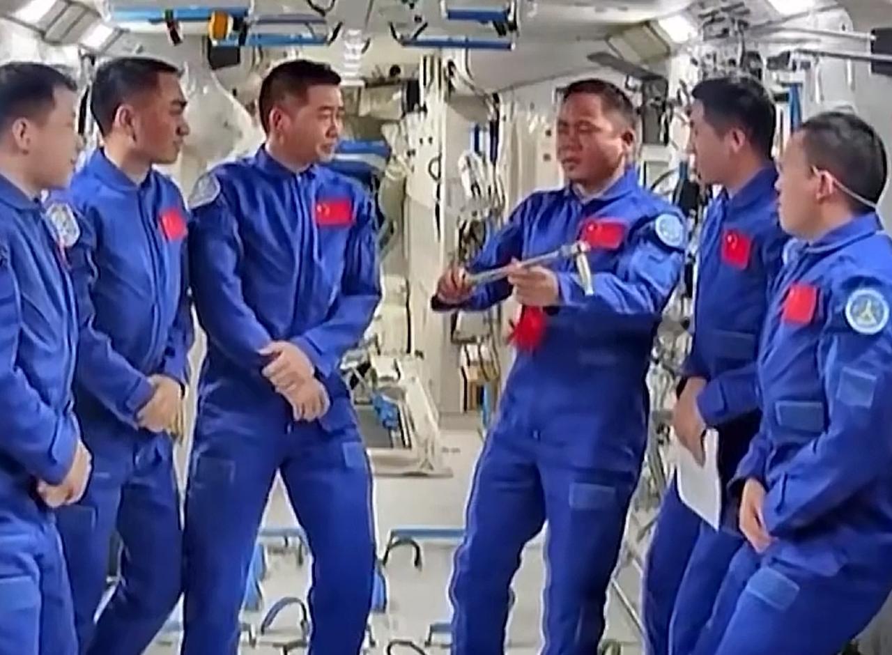 一旦这次神舟20号回不来，最极端的情况是发射神舟22。祝航天员平安健康，顺利