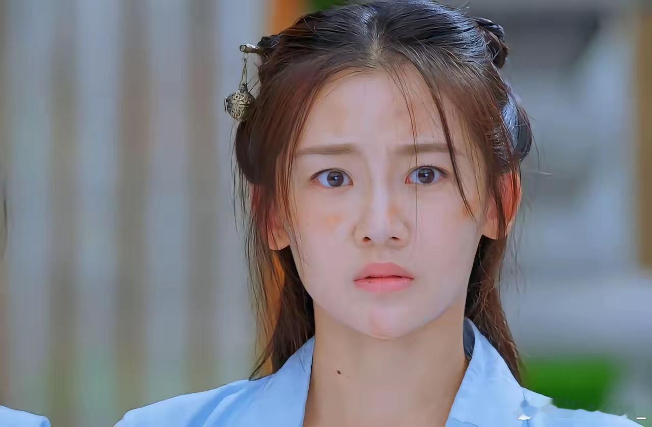 重温《楚乔传》才发现，原来当年楚乔的妹妹是郑恺的老婆苗苗演的。​​​