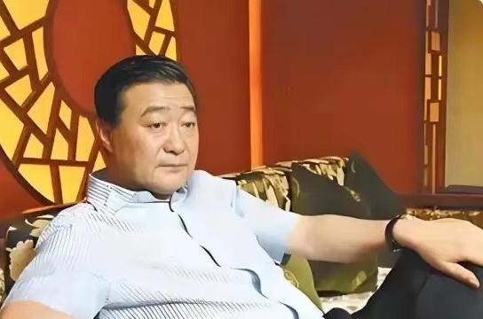 山西前首富张新明及兄长张新跃、弟弟张星亮，加上配偶、司机等人，2024年11月初