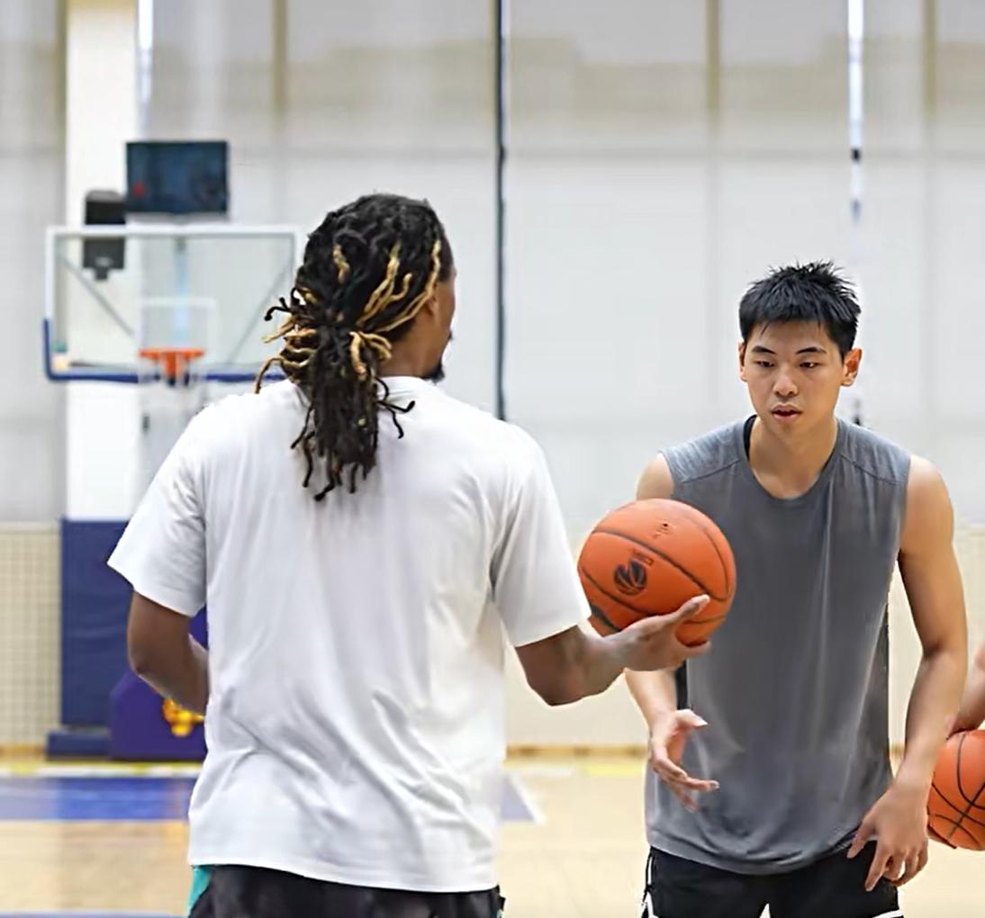 崔永熙请了一个新老师！不断苦练，复出进入倒计时上赛季CBA联赛结束之后，广东队