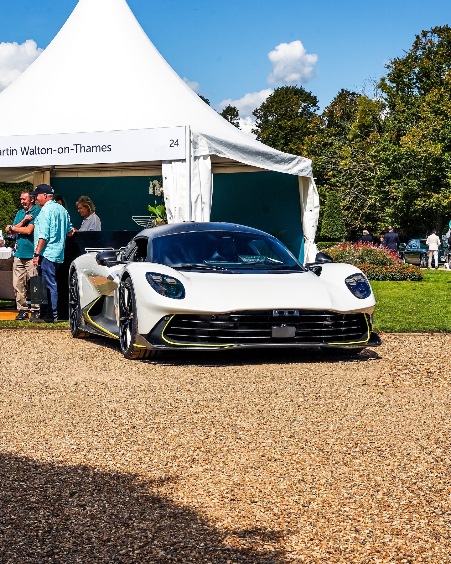 AstonMartinValhallaConcept最初定位为V6，现在却