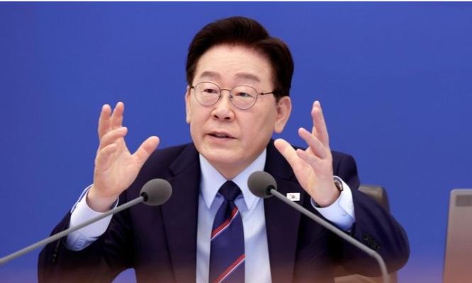 李在明挺高明，高规格接待中国！5月13日，韩国为了能够迎接中方代表团到来，给予了
