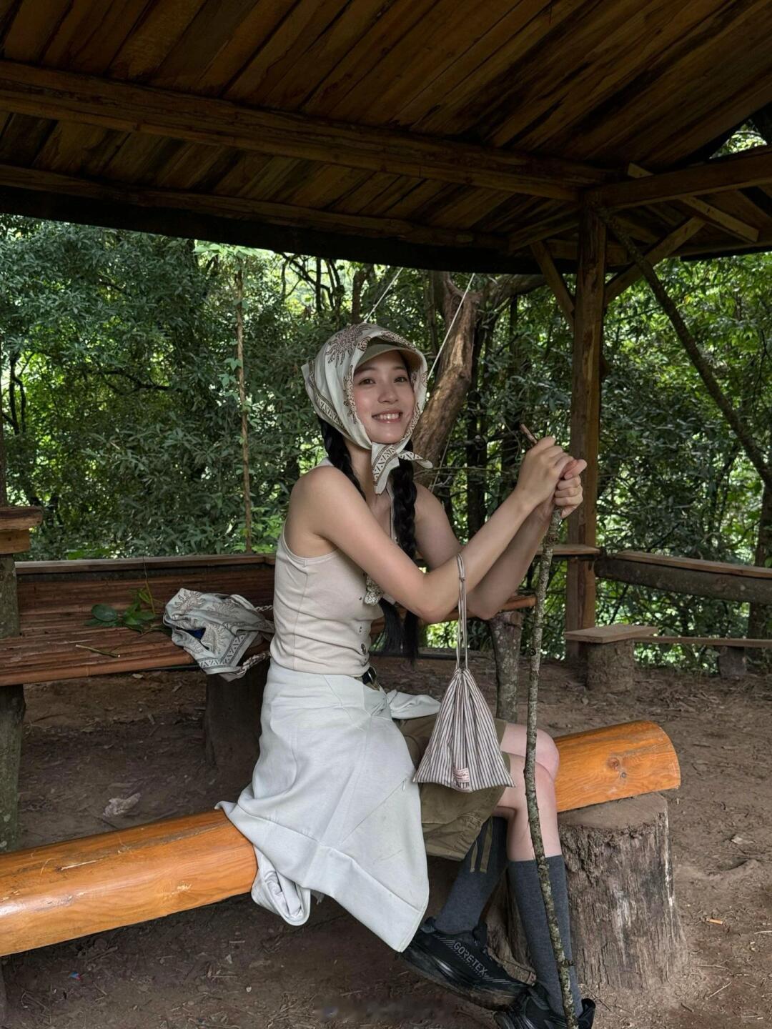 审美积累这个欧阳娜娜的审美一如既往的好，太米了