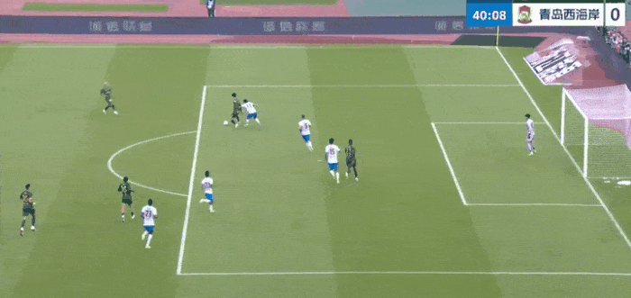 浙江队的米特里策水平太高了，在浙江队对青岛西海岸的比赛中一传一射，彰显其强悍的
