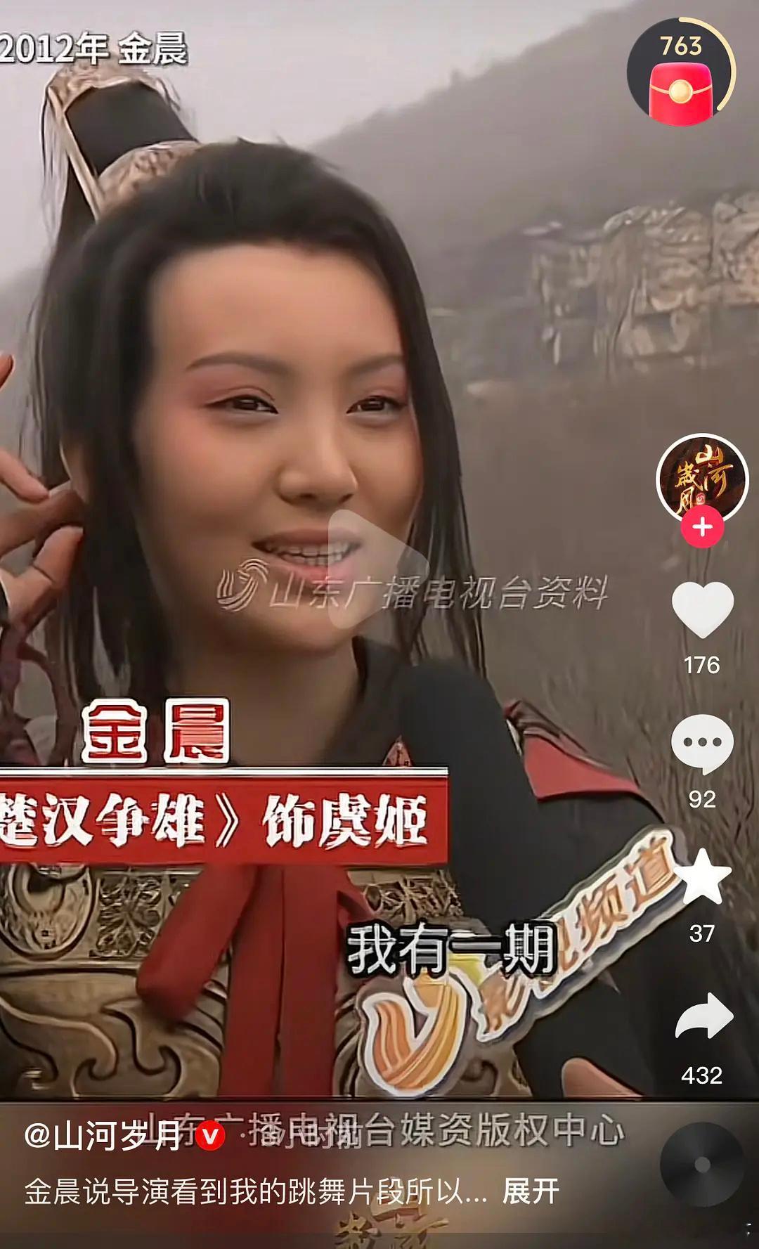 其实还是能看出来跟现在有点像的，她这个鼻子不应该动鼻头，提升一下鼻梁就行，现在鼻