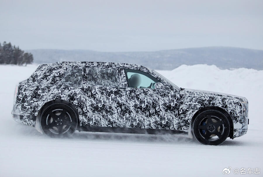 名车志谍照【居然是纯电版，第二代库里南测试曝光】劳斯莱斯第二代旗舰SUV——全