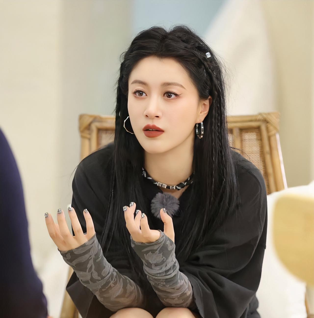 已婚女人都看得出来，李嘉格跟车澈到离婚这个地步，不仅仅是因为两个人的感情问题