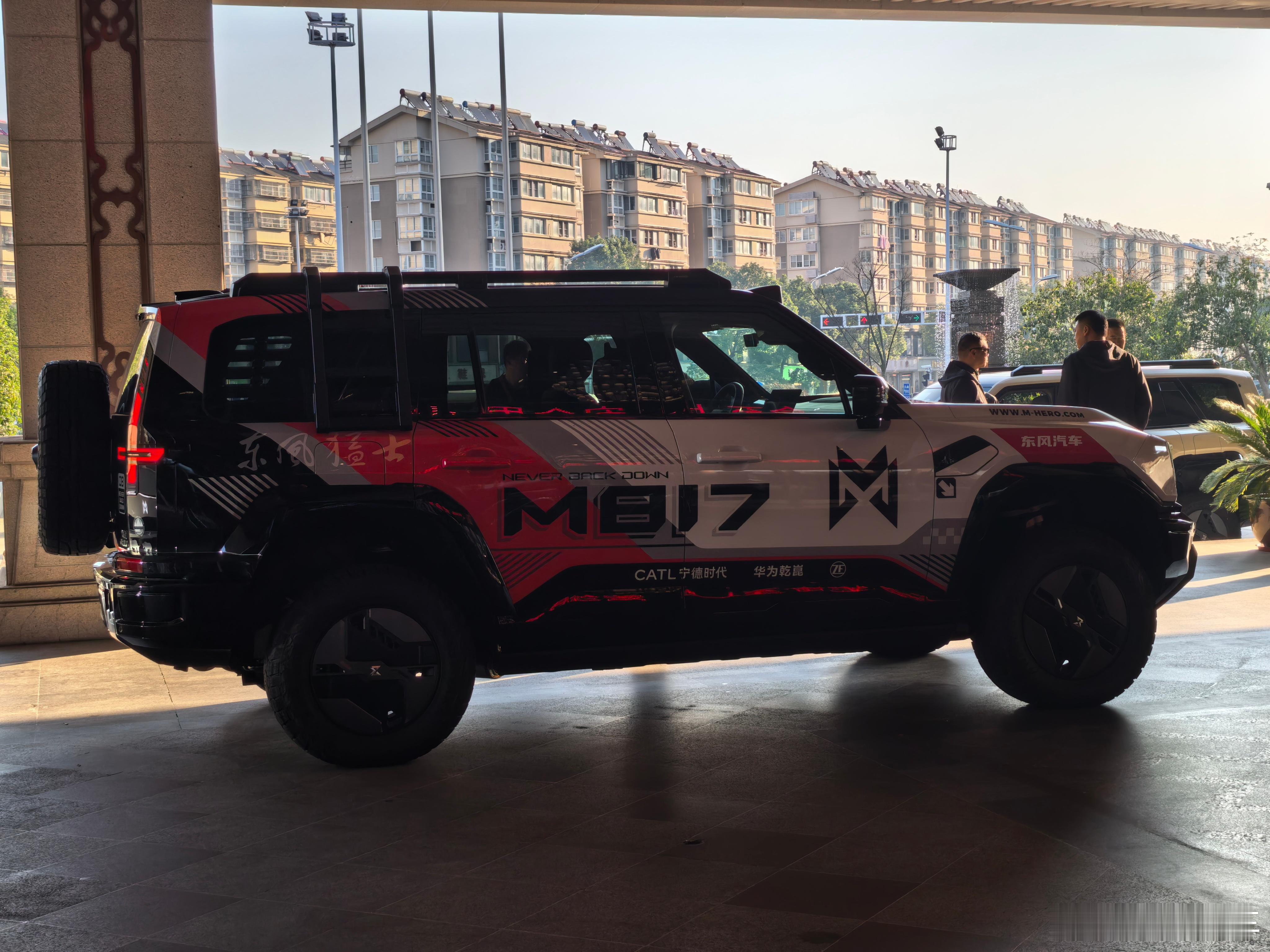 今天带我挺进大别山的是据说今天走的这条路被誉为“大别山最美自驾公路”，但是路况