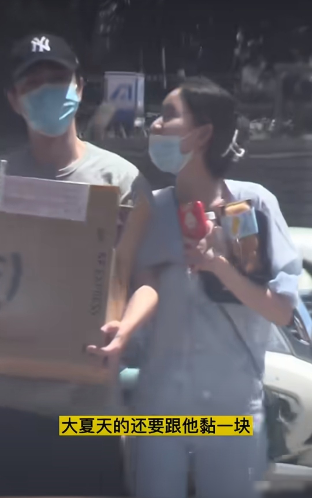 谈了五年，杨玏跟王玉雯这事，压根就没领过证。有人翻出杨玏以前的情史，16岁就敢跟初恋表白，大学谈过一