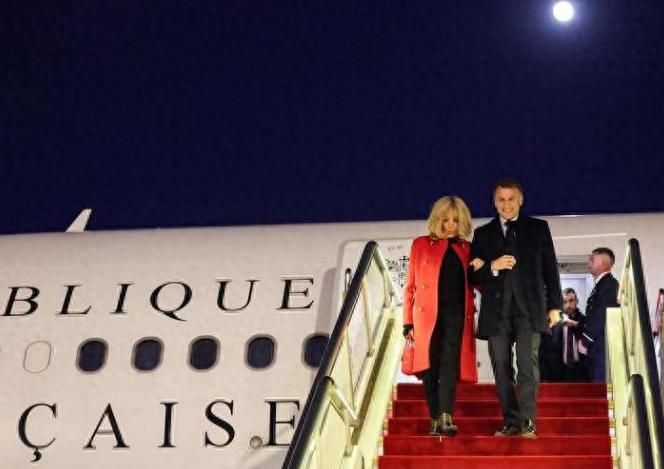 谈判卡壳16点分歧，马克龙空手而归？中方底线清晰，合理诉求不缺位！马克龙这