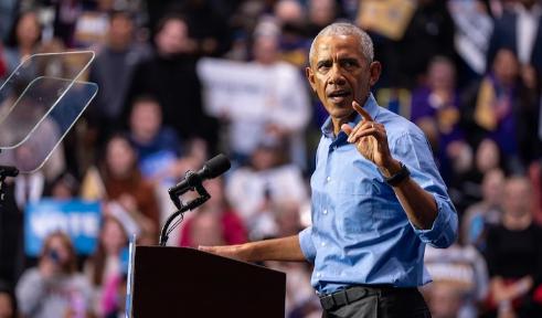 美国全国广播公司今天报道：唐纳德·特朗普总统的社交媒体账号发布了一段将前总统贝拉