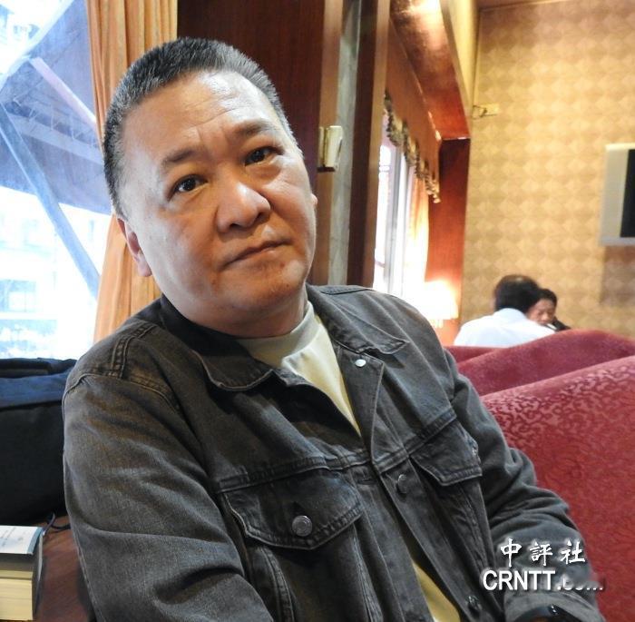 叫嚣“橘子变绿了”的吴昆玉，曾多次跟随宋楚瑜访问大陆民进党台北市长候选人沈伯洋