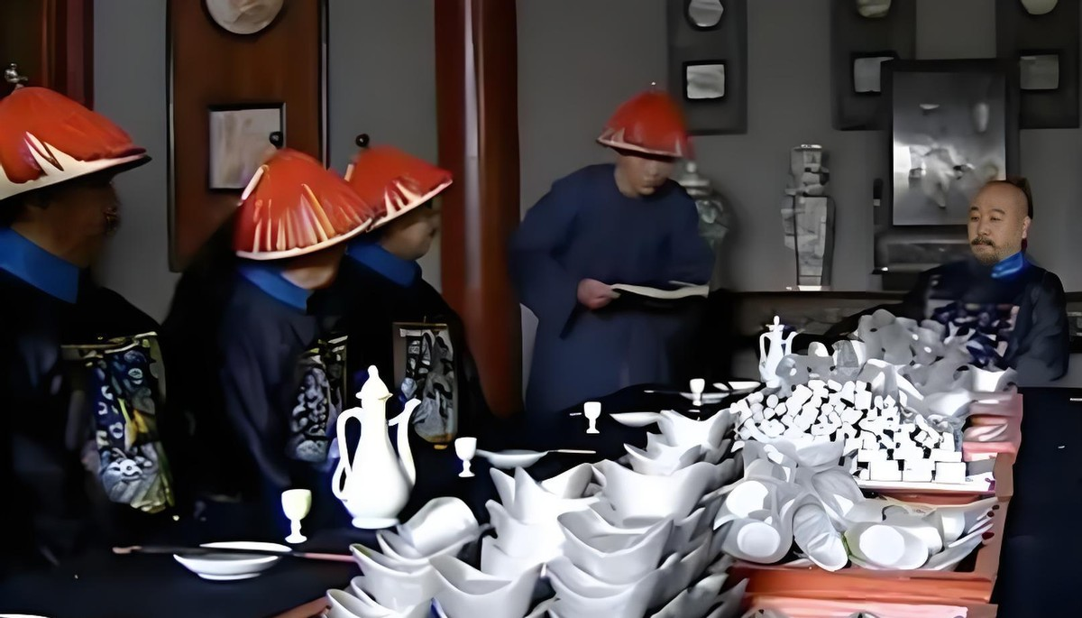 1885年，左宗棠病逝，朝廷命人清点这位一品大员的家产。结果却让所有人大跌眼镜：