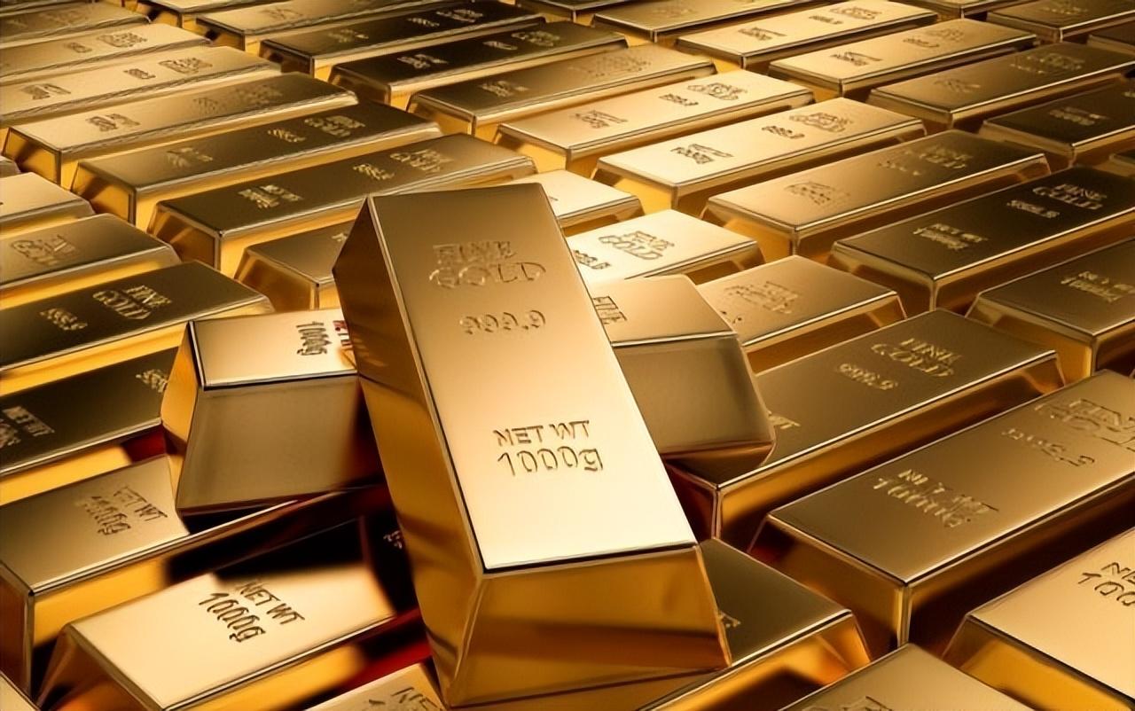 美国再加25%关税，特朗普提前庆祝，中国：抛售5000亿美债，美国这边刚对高端A