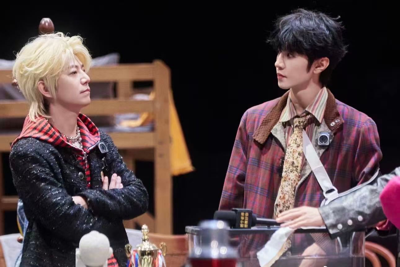 陈哲远大侦探数学老师大侦探从“厚米妈咪”到“海洋拖哥”，陈哲远身份切换自如！老